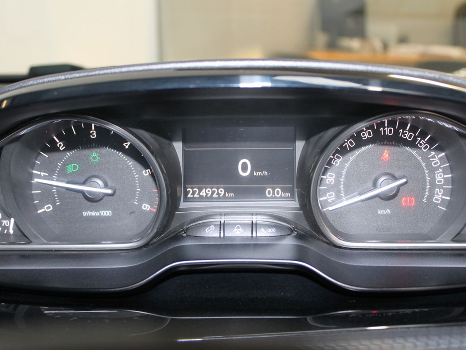 2016 Peugeot 2008 Allure 1.6 Blue HDI 100 4DR €7,499