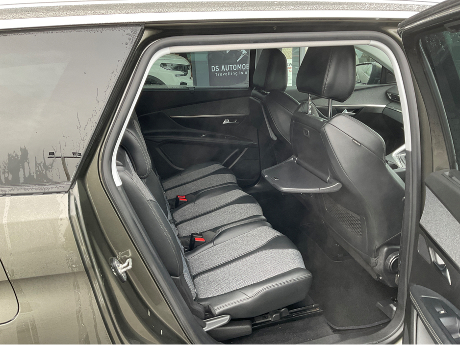 2020 Peugeot 5008 ALLURE 1.2 130 6.3 4DR €23,950
