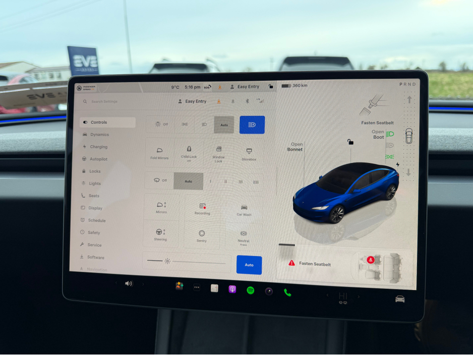 2025 Tesla Model 3 - image 45