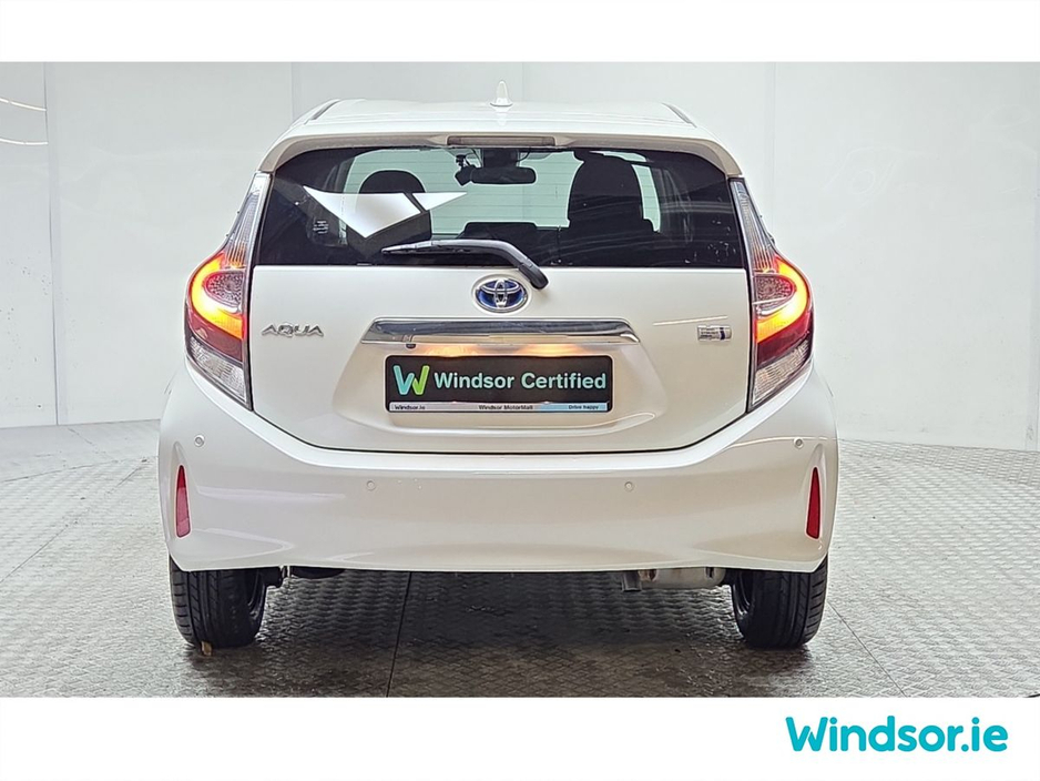 2020 Toyota Aqua 1.5 Hybrid S Model €14,495