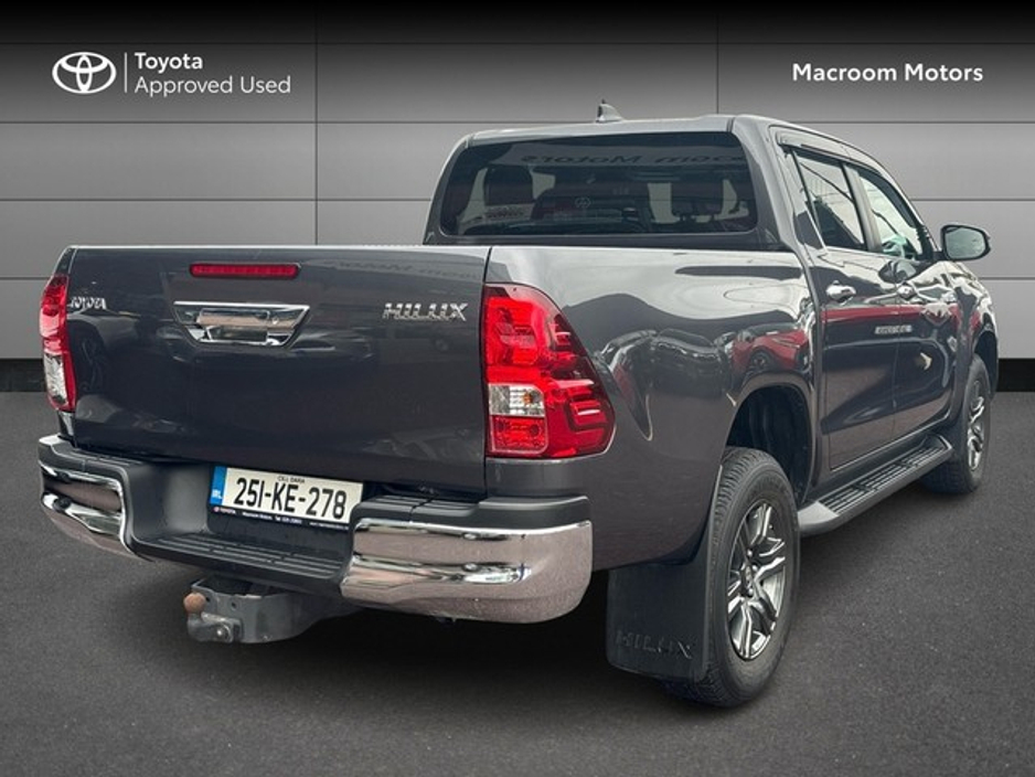 2025 Toyota Hilux FRESH SELECTION OF TRADE-INS HILUX 2.4 SR5 D/CAB AUTO €48,000