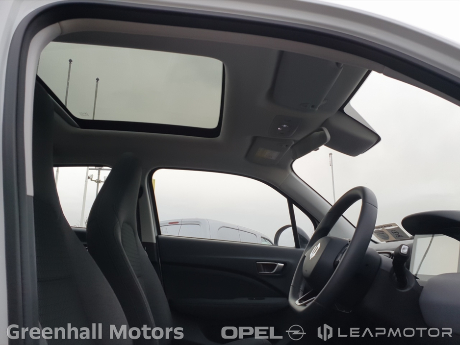 2025 Leapmotor T03 T03 Design €17,500