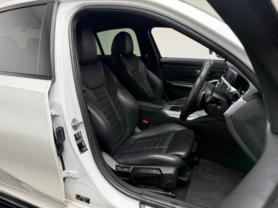 2019 BMW 3 Series 320D M SPORT €27,990