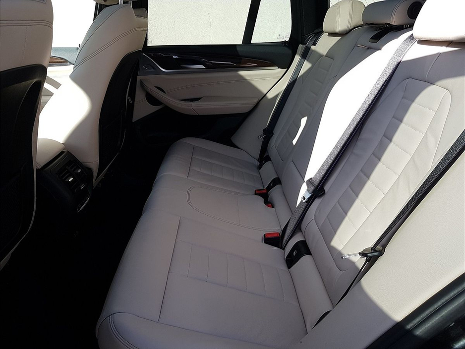 2021 BMW X3 - image 20