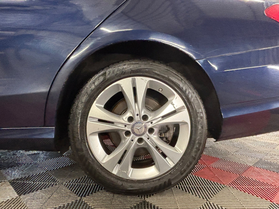 2015 Mercedes-Benz C Class C 220 BLUETEC €12,950