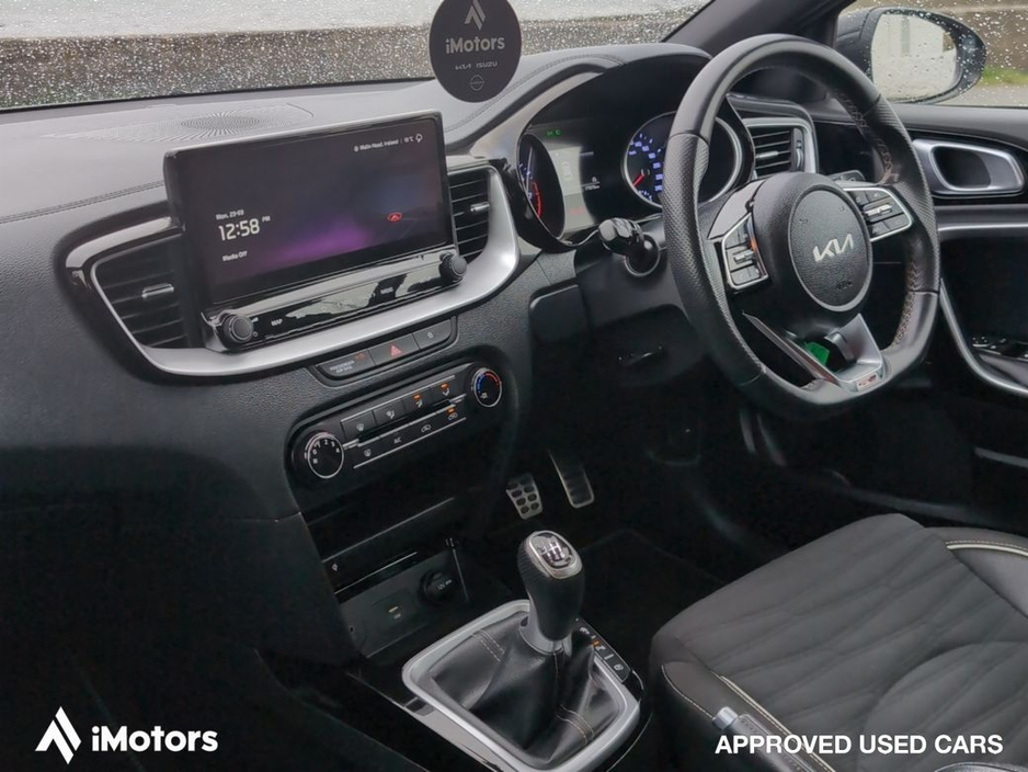 2023 Kia Ceed - image 11