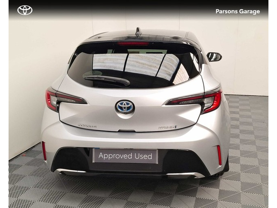 2024 Toyota Corolla - image 4