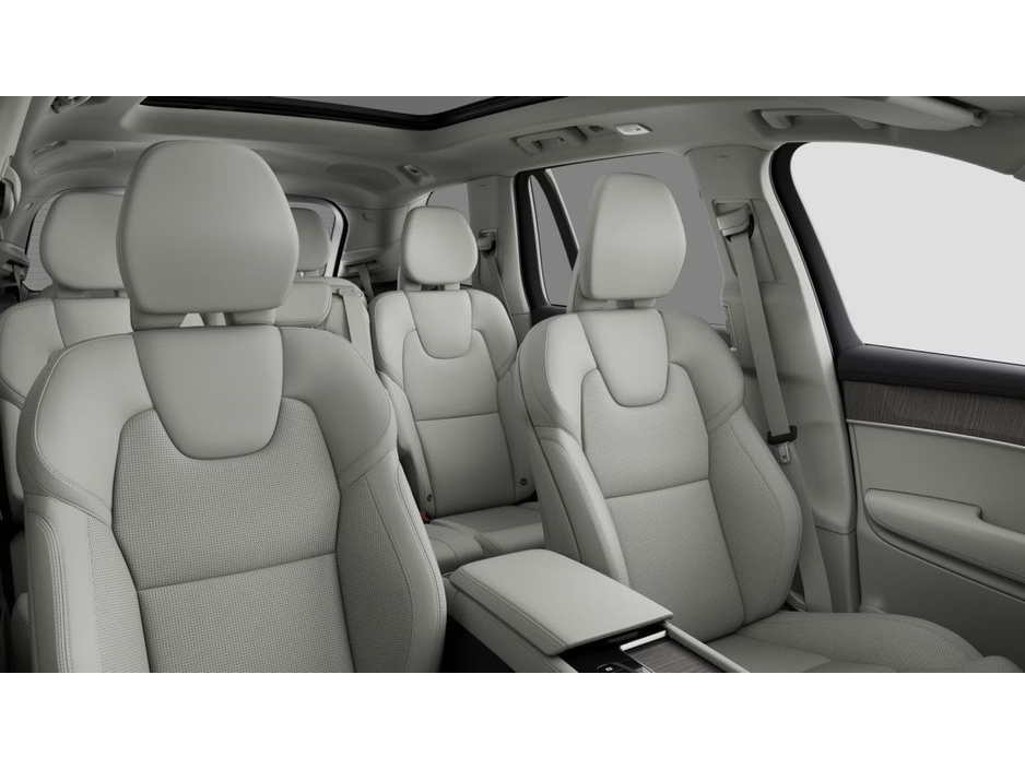 2026 Volvo XC90 - image 4