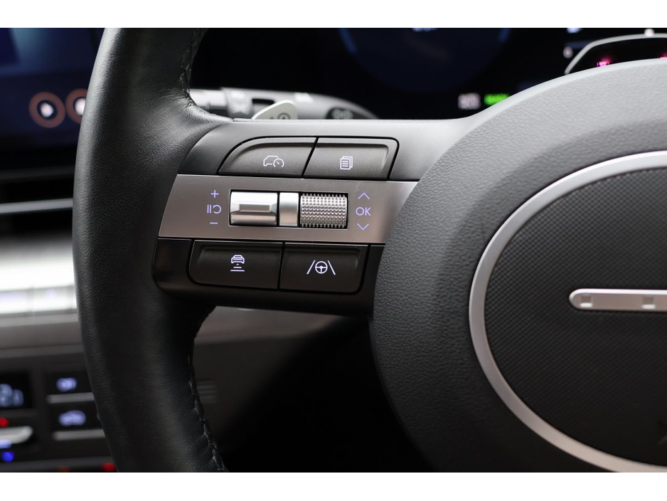 2024 Hyundai Kona - image 9