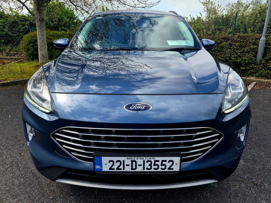 2022 Ford Kuga - image 6