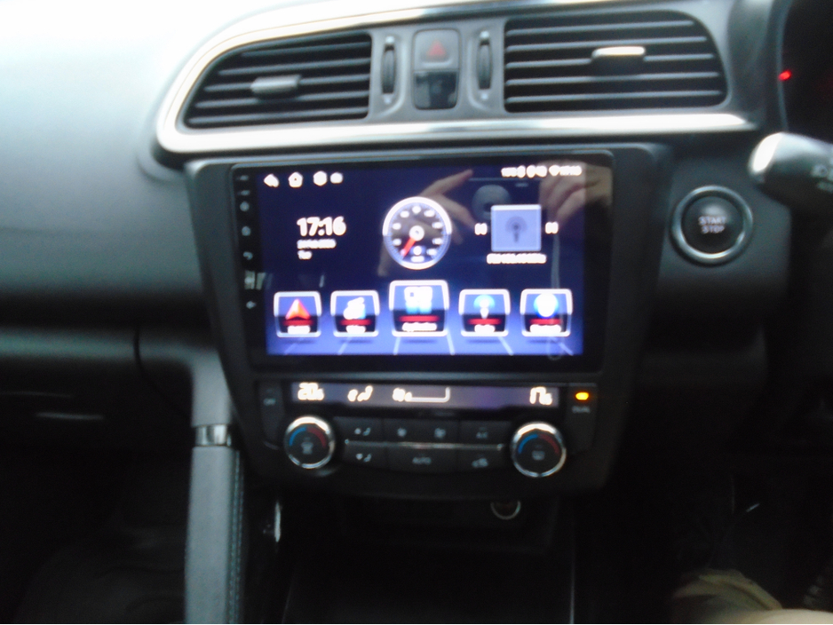 2018 Mercedes-Benz C Class - image 9