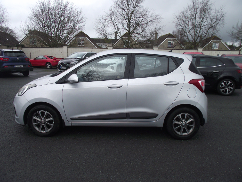 2015 Hyundai i10 1.0 DELUXE AUTO 5DR