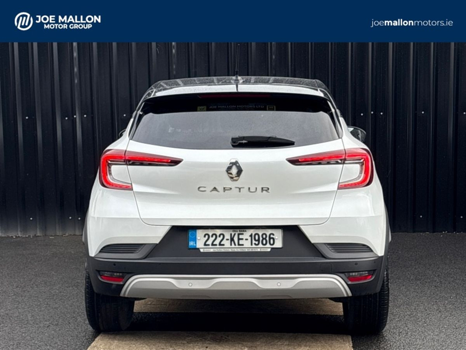 2022 Renault Captur - image 14