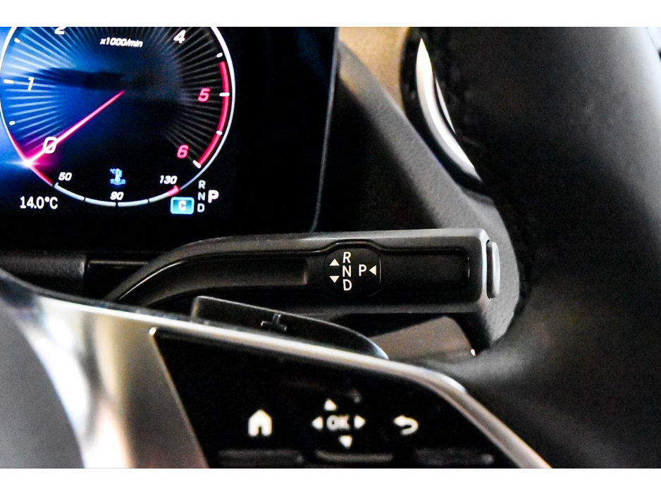 2025 Mercedes-Benz GLA Class - image 19