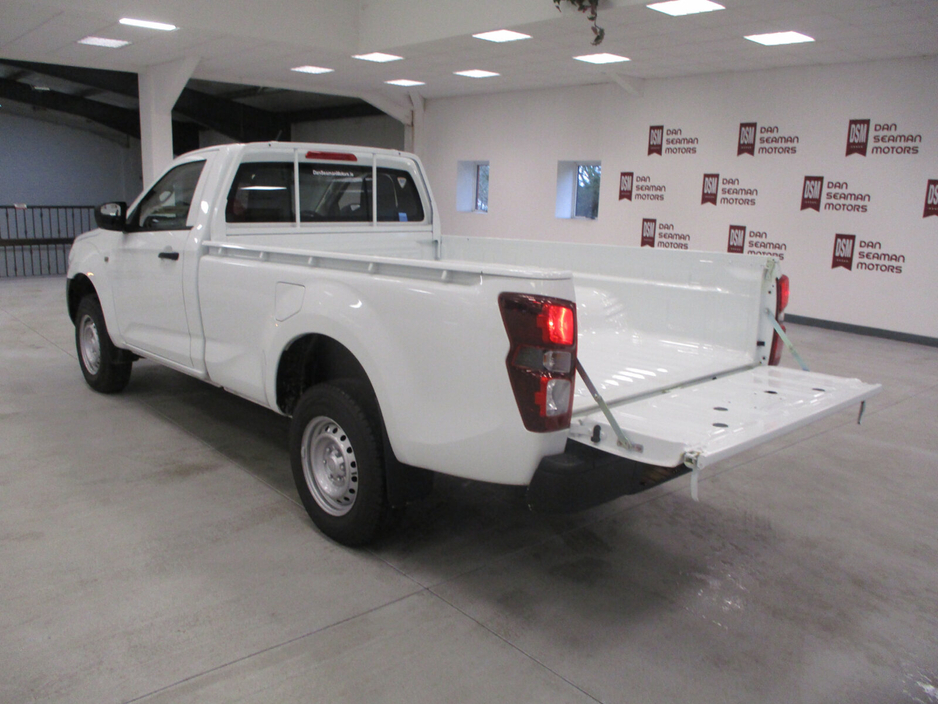 2026 Isuzu D-MAX  €36,199