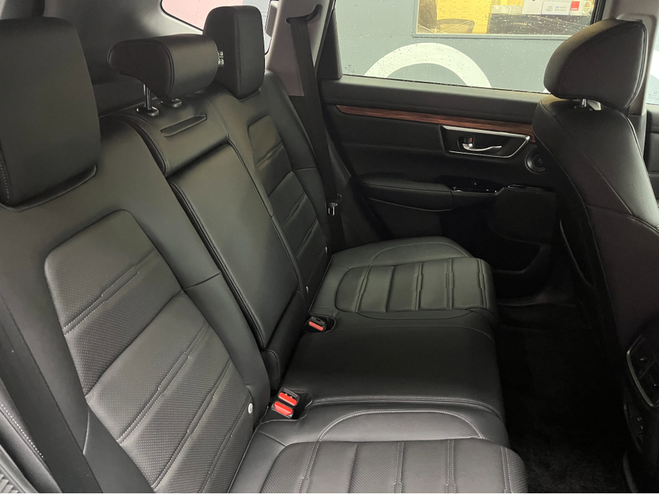 2019 Honda CR-V €27950 2019 HONDA CR-V EX HYBRID MASTERPIECE 2.0 AUTOMATIC / CRUISE CONTROL / REVERSE CAMERA / ELECTRIC MEMORY & HEATED SEATS / PANORAMIC SUNROOF AND MORE €27,950