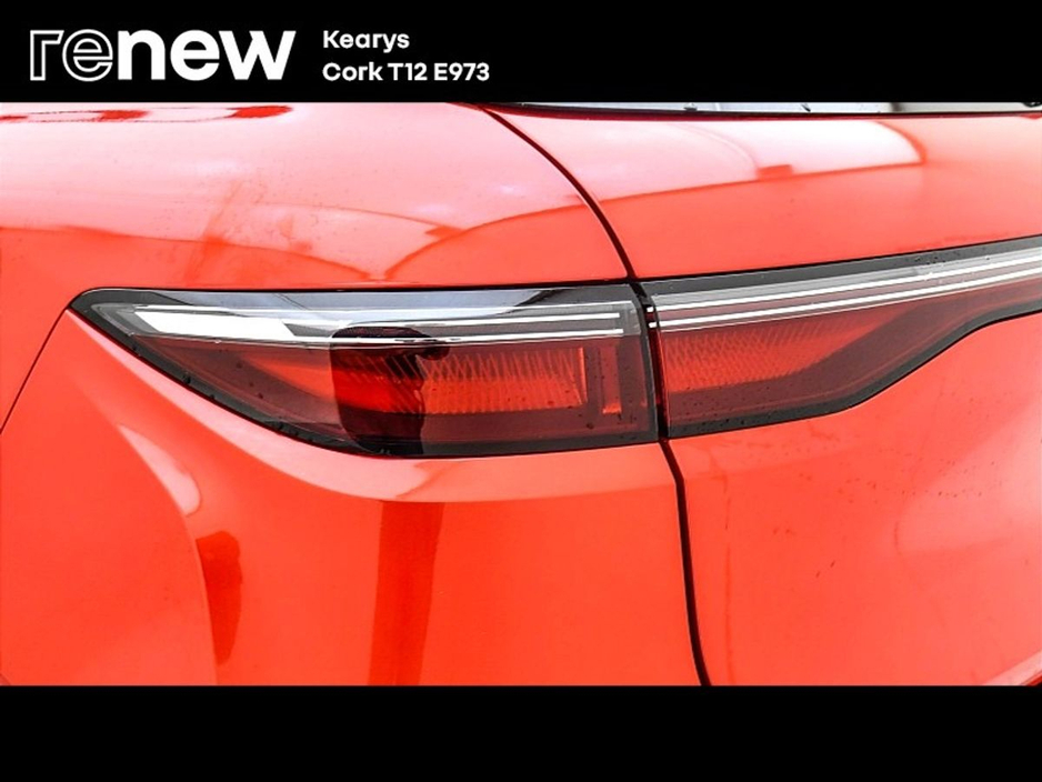 2024 Renault Megane E-Tech Techno EV60 220hp €29,900