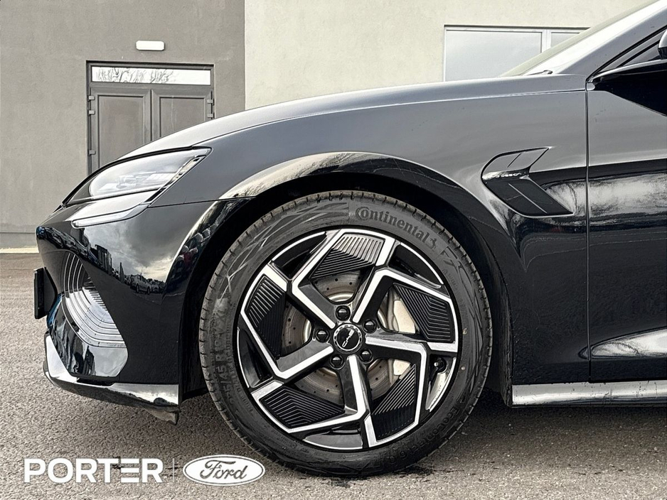 2025 BYD Seal - image 11