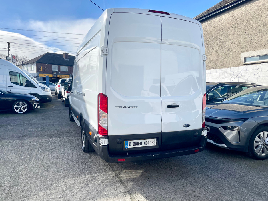 2023 Ford Transit - image 23