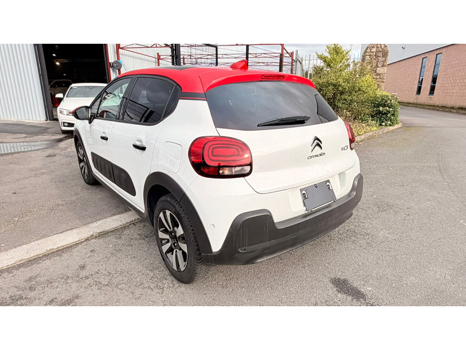 2017 Citroen C3 - image 7