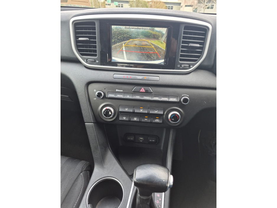 2019 Kia Sportage - image 12