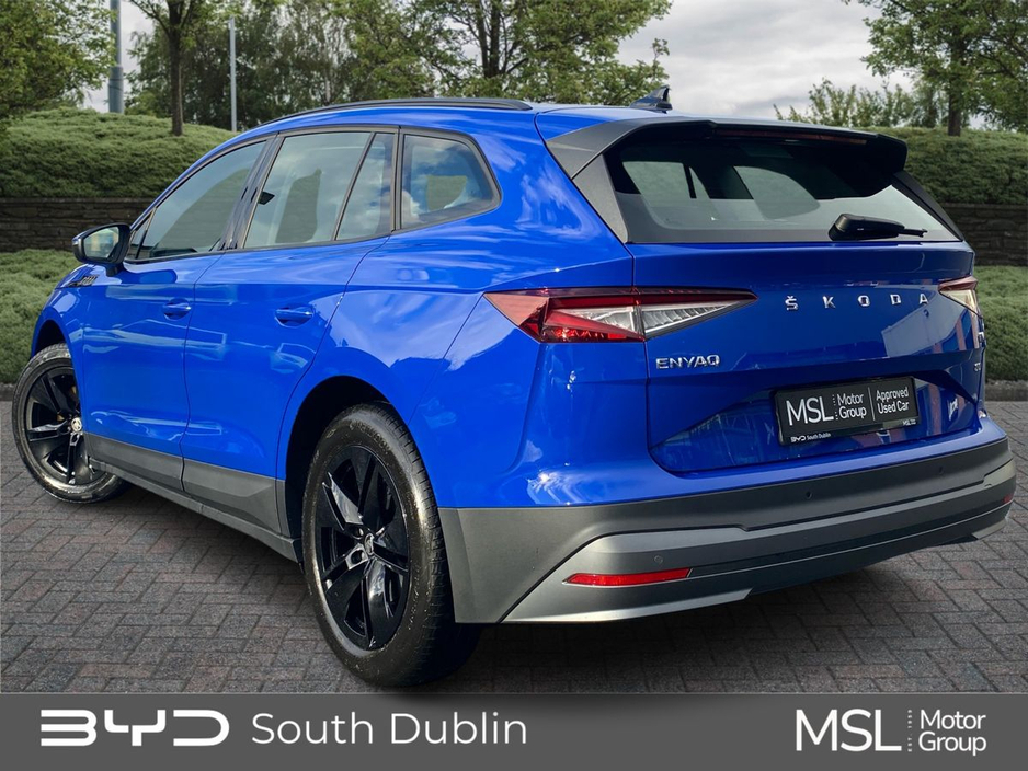 2023 Skoda Enyaq - image 4