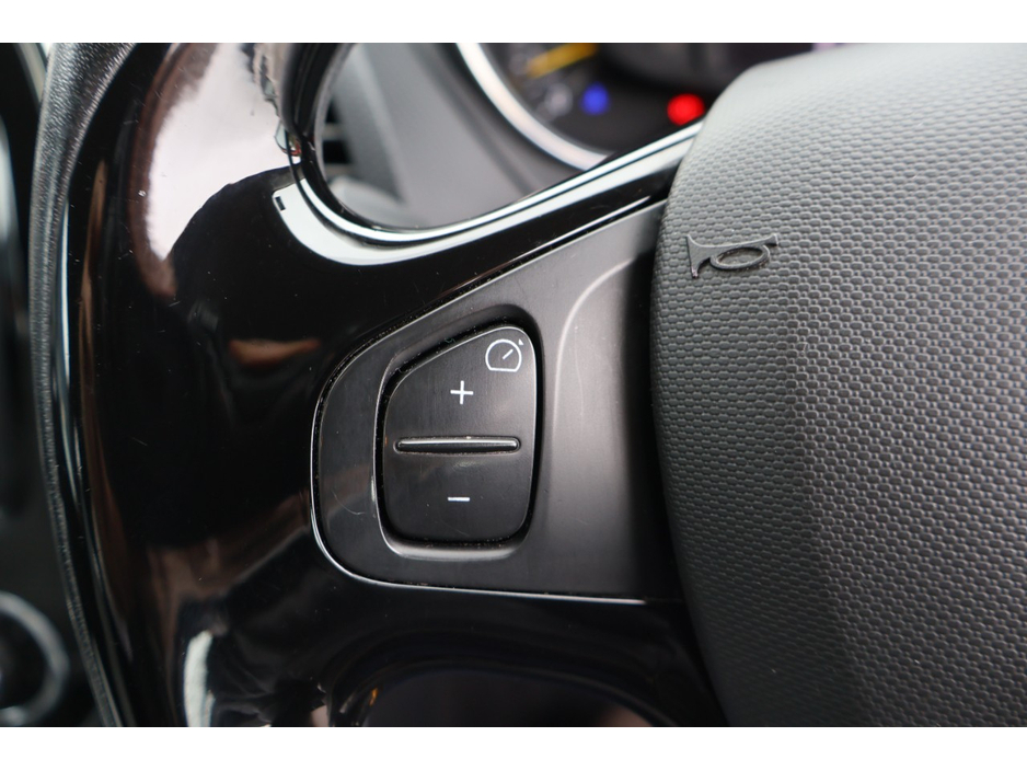 2014 Renault Captur - image 18