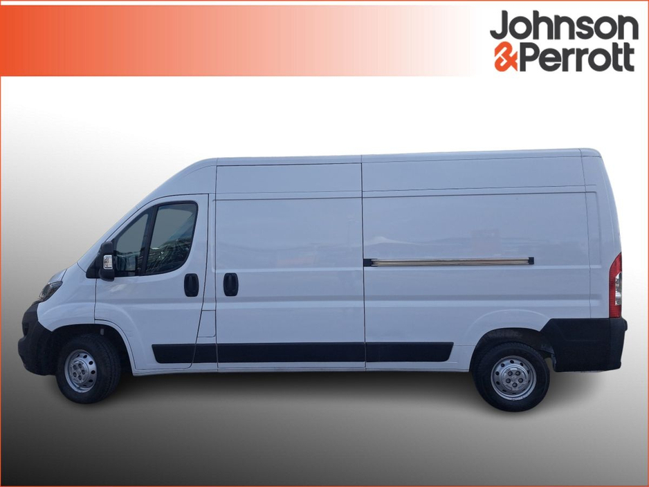 2022 Peugeot Boxer BOXER 335 L3 H2 2.2 HDI Diesel €20,325