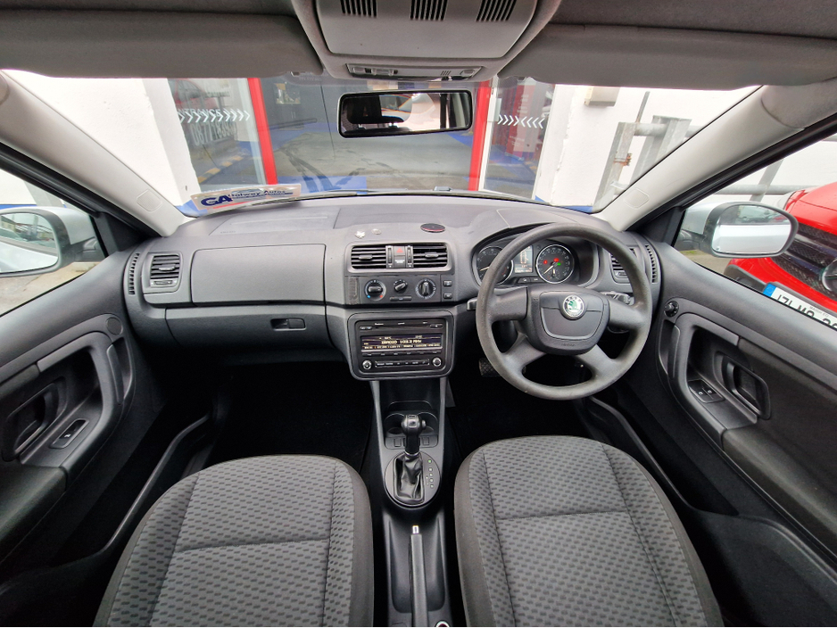 2013 Skoda Fabia 1.2 TSI-DSG AUTOMATIC-NEW NCT-LOEW MILEAGE €5,450