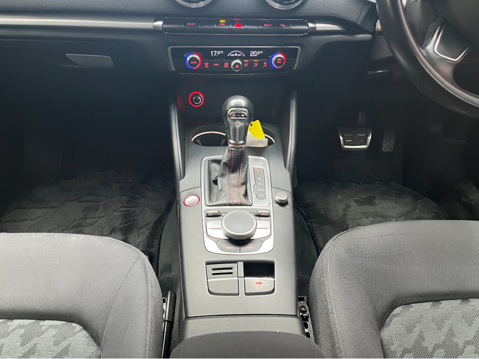 2015 Audi A3 - image 16