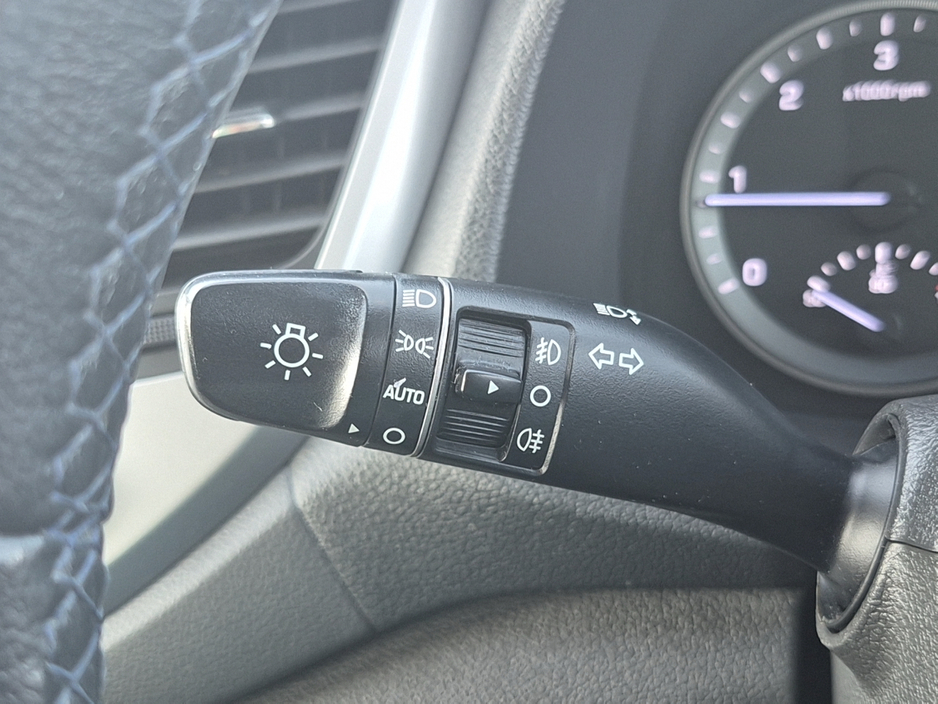 2017 Hyundai Tucson - image 23