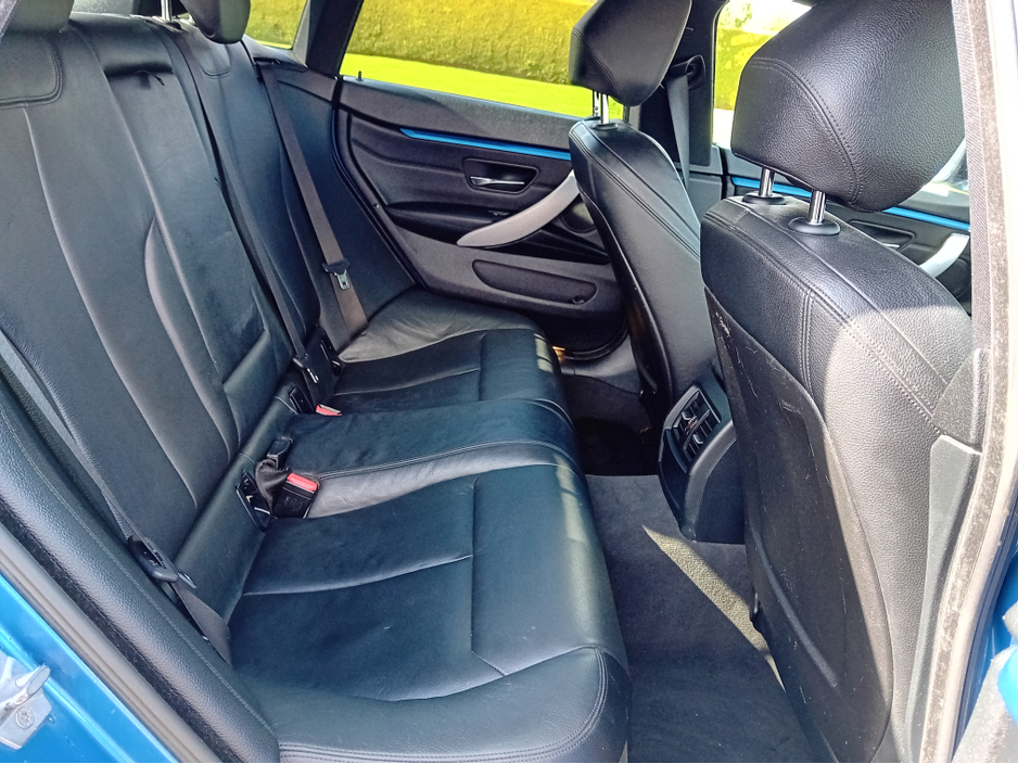 2016 BMW 4 Series - image 5