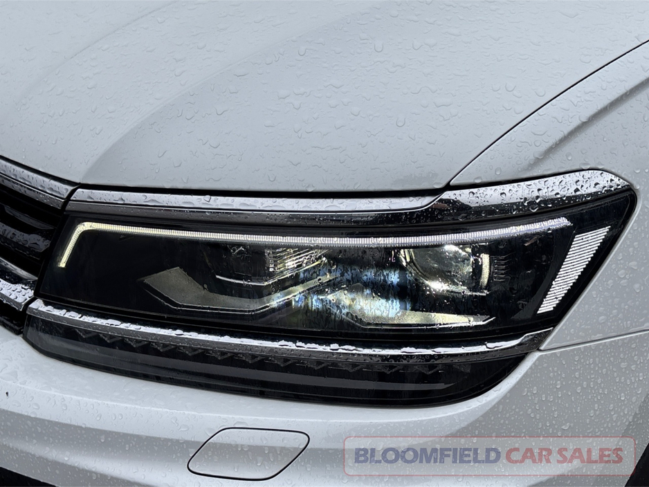 2018 Volkswagen Tiguan 4 MOTION R-LINE , DSG // IMMACULATE €29,950