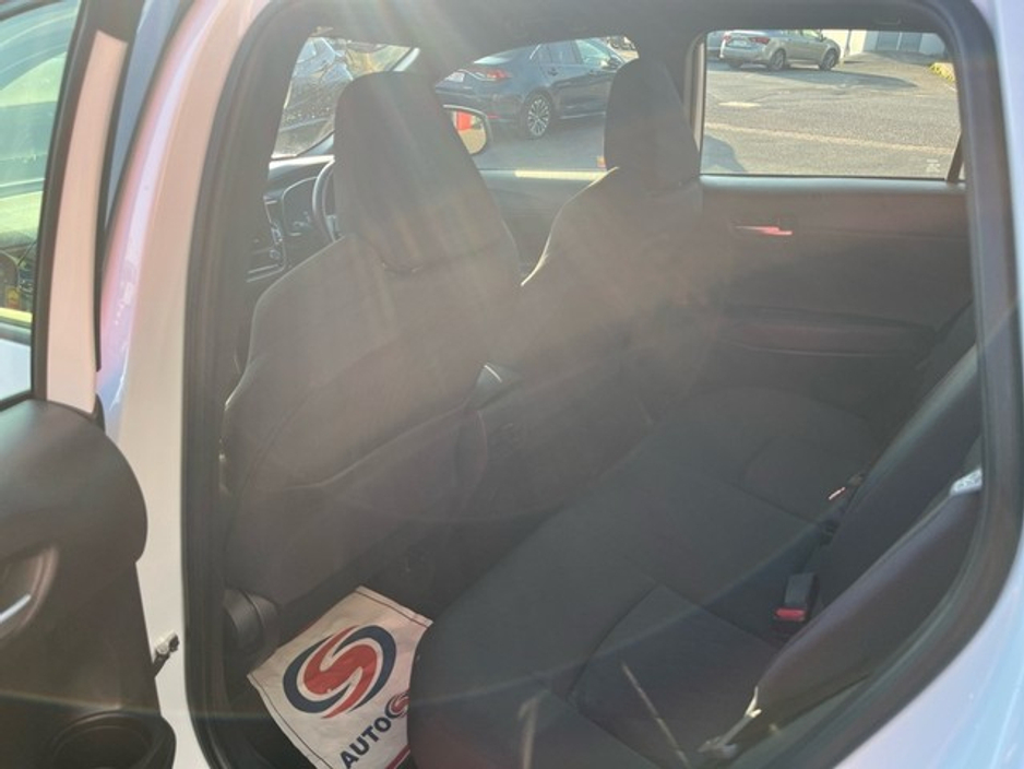 2024 Toyota Corolla Cross - image 7