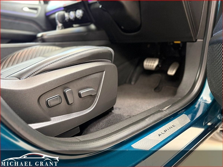 2024 Renault Arkana - image 24