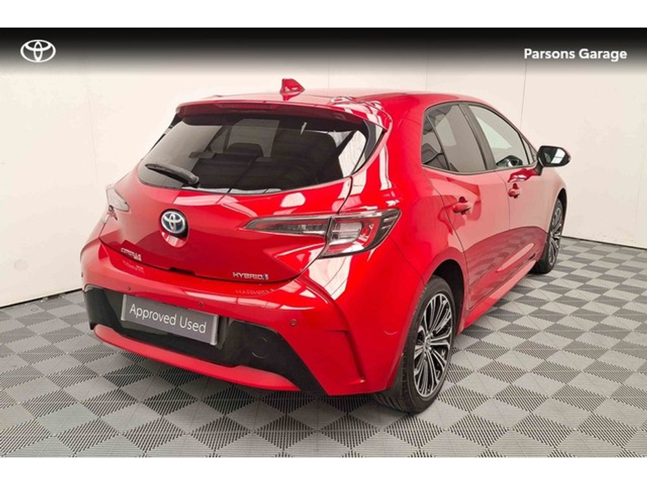 2023 Toyota Corolla - image 2