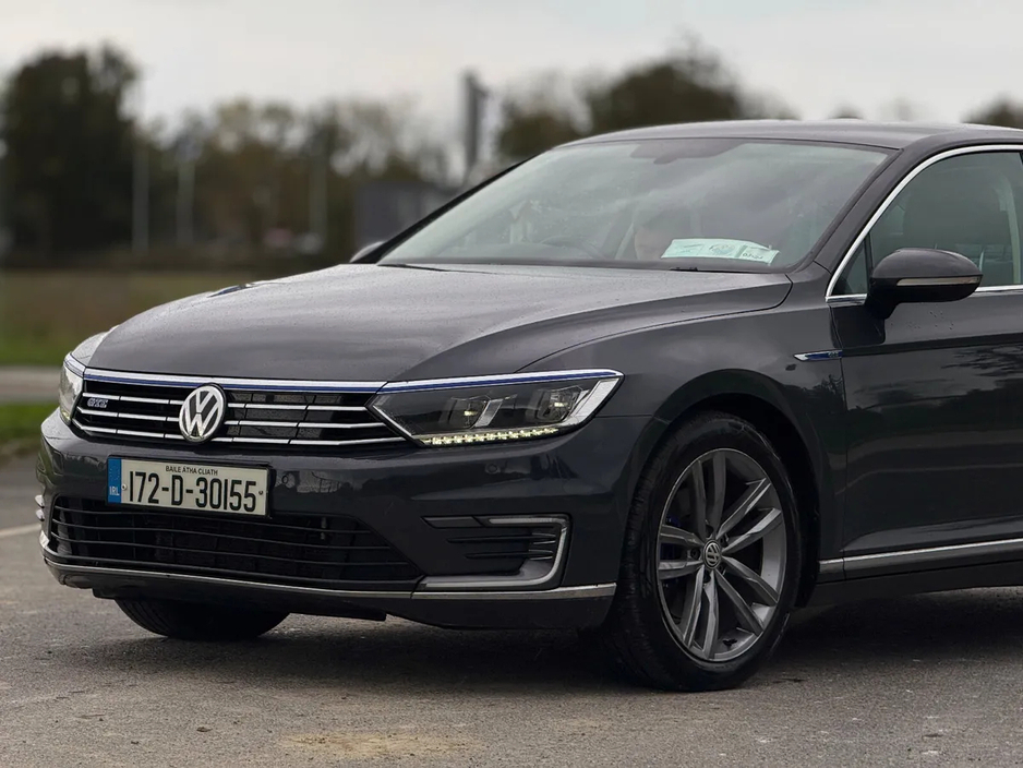 2017 Volkswagen Passat Volkswagen Passat 2017 GTE AUTO High Line €14,990
