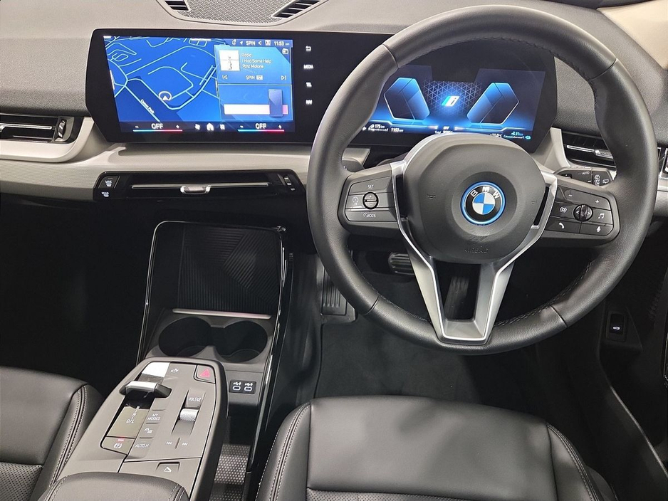 2024 BMW X1 - image 5