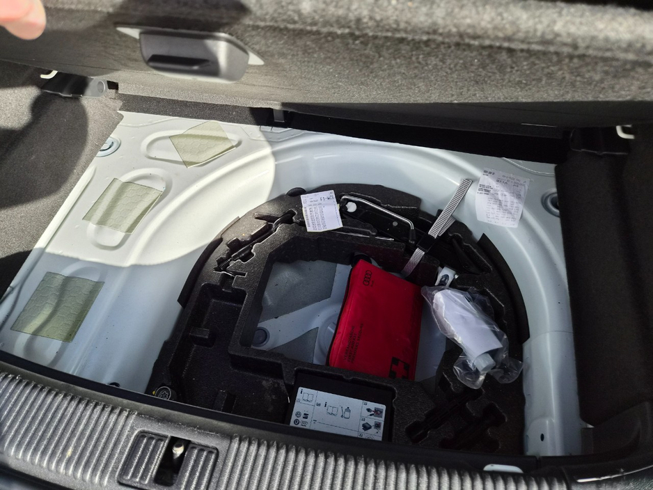 2013 Audi A1 - image 17