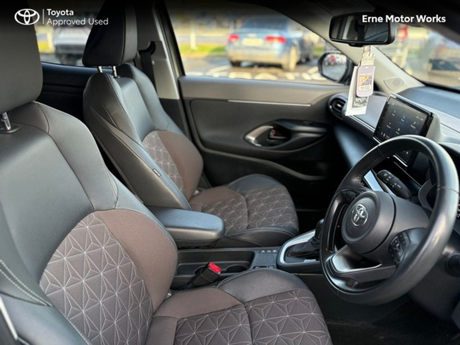 2024 Toyota Yaris Cross Yaris Cross Sol Hybrid €29,450