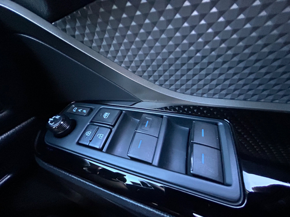 2023 Toyota C-HR 1.8 HYBRID SOL €24,850