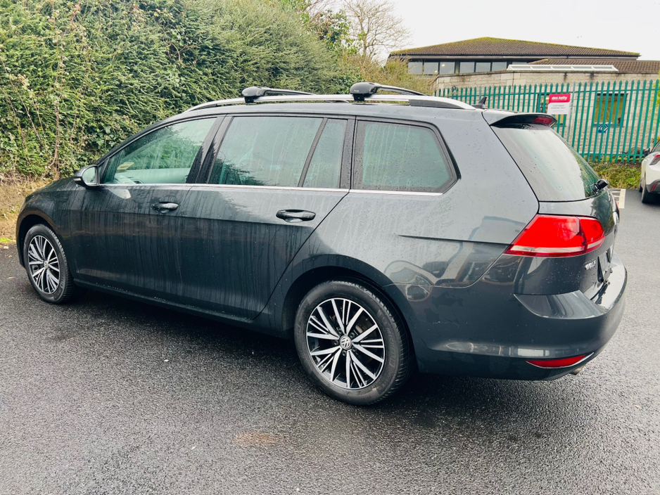 2016 Volkswagen Golf LOUNGE MODEL // 1.2 PETROL // AUTOMATIC €14,950
