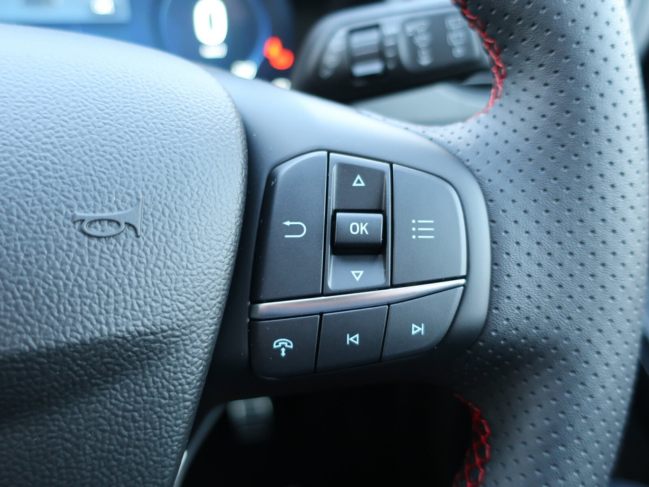 2026 Ford Kuga 2.5 Duratec 243PS PHEV ST-Line X Ed Auto €48,995