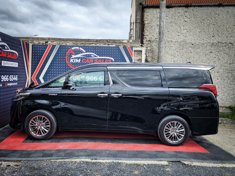 2020 Toyota Alphard 5DR AUTO 1 year warranty €66,950