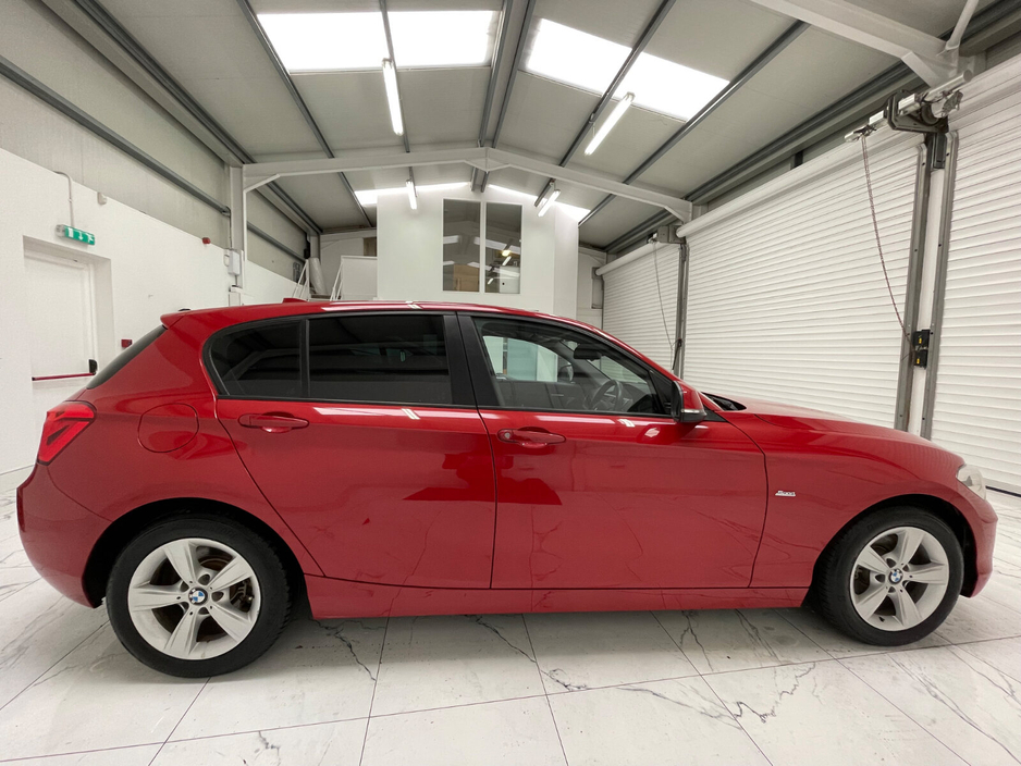 2016 BMW 1 Series - image 7