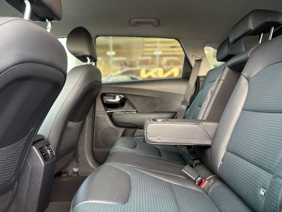 2021 Kia Niro E- Niro (64Kwh) 450km range €22,995