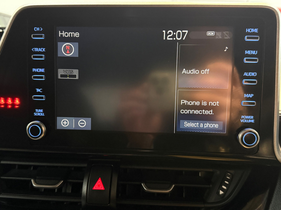 2020 Toyota C-HR 1.8 HYBRID LUNA €21,890