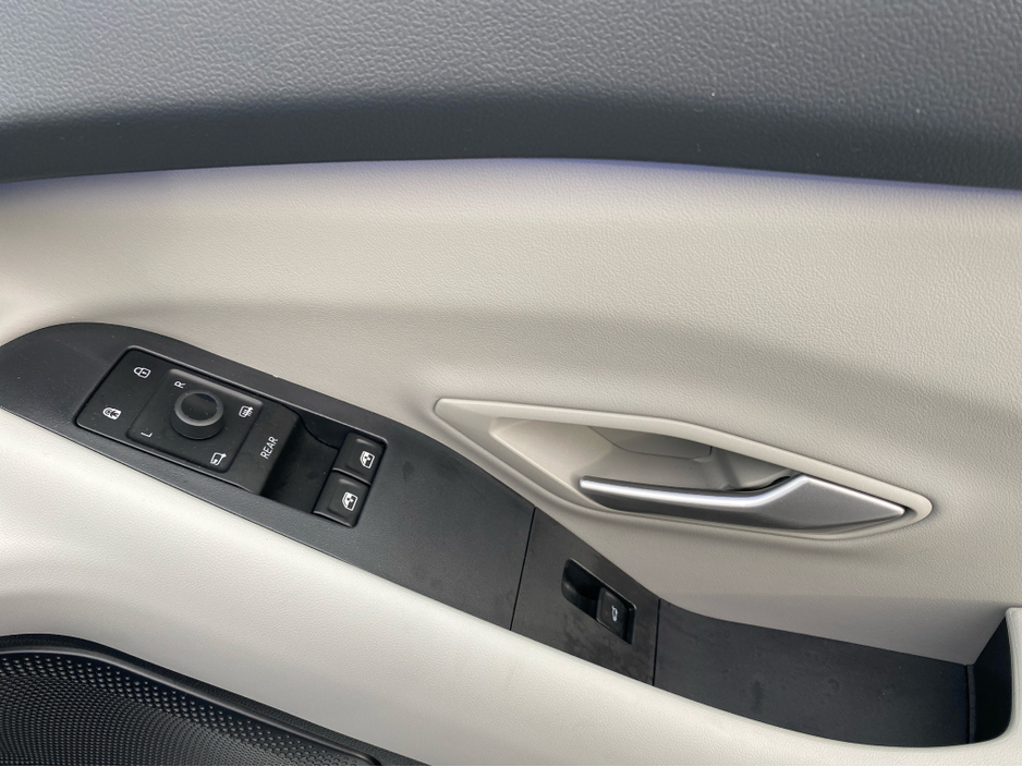 2025 Ford Explorer PREMIUM 77KWH EXTENDE