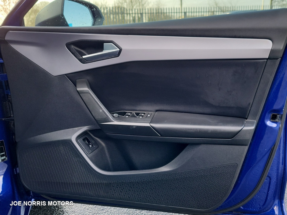 2021 SEAT Leon - image 27