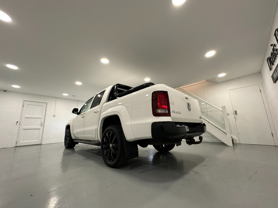 2020 Volkswagen Amarok - image 13